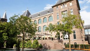 Je vindt Grand caf de Tropen in AMSTERDAM op Lizt.nl